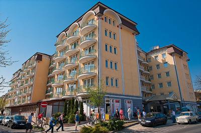 Hotel Palace Palota Heviz - 4-Sterne Hotel in Heviz - ✔️ Hotel Palace Hévíz**** ✔️ Wellnesshotel am Hévíz